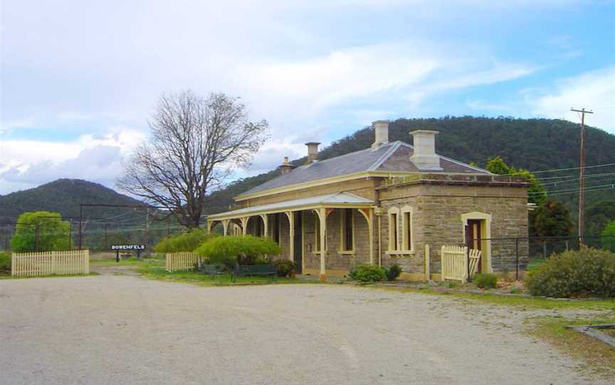 Bowenfels station.JPG