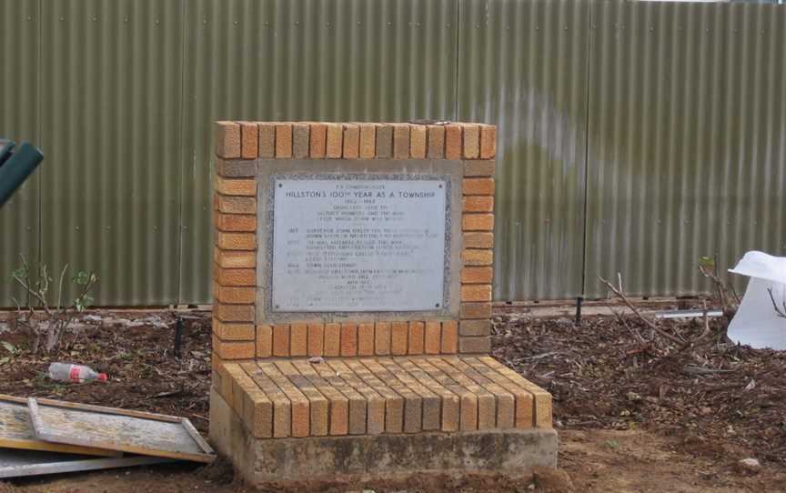 Hillston Centenary Memorial