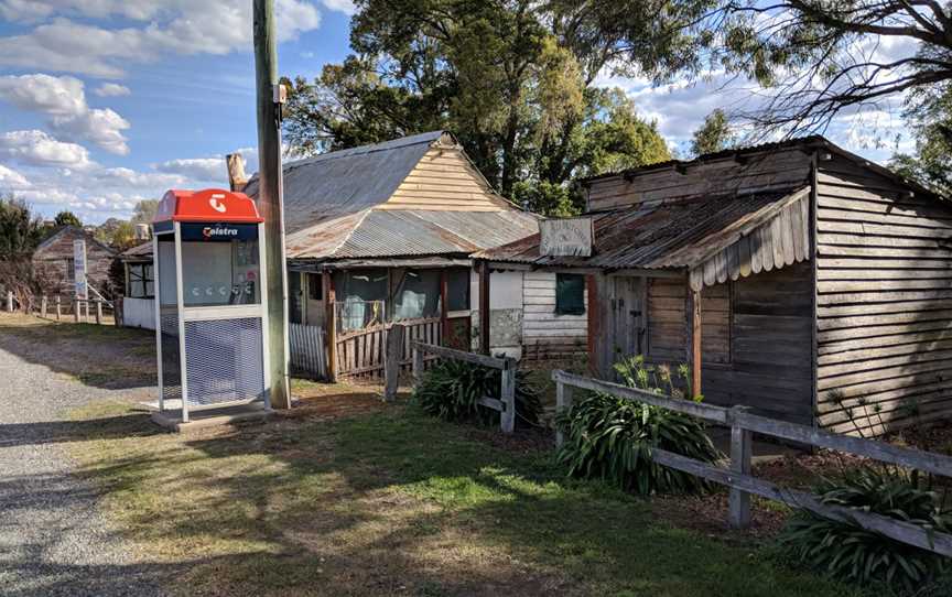 Old butcher shop and house in Nerriga.jpg