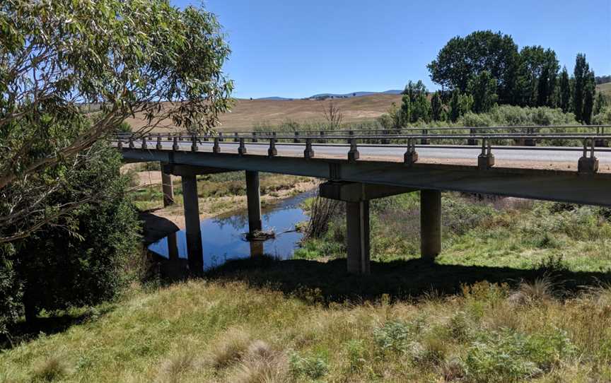 Ballalaba bridge over the over the Shoalhaven River.jpg