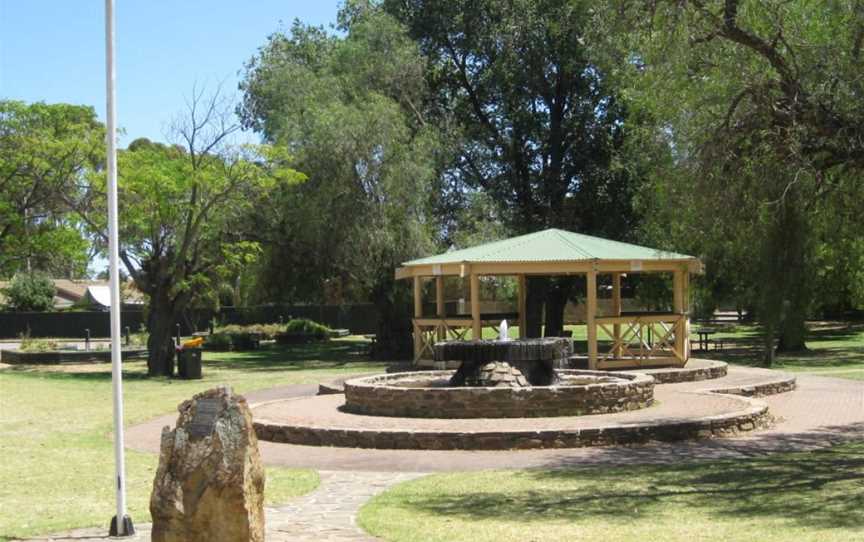 Glandore Community Centre fountain.jpg