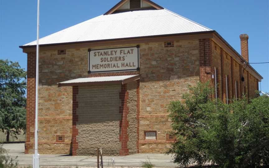 Memorial hall, Stanley Flat.JPG