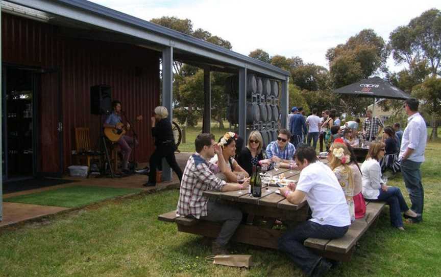 McGlashan's Wallington Estate, Wineries in Wallington