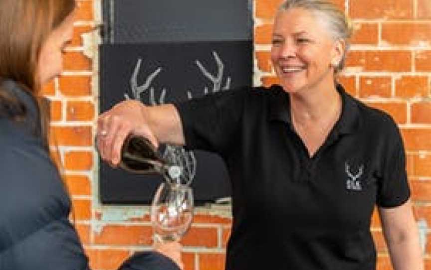 Elk Wines, Wineries in Greenock