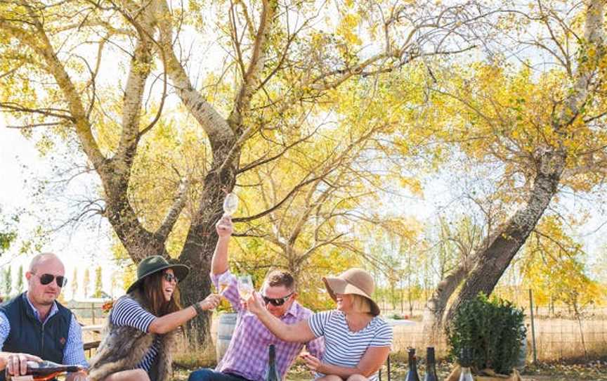 Heifer Station Wines, Wineries in Borenore