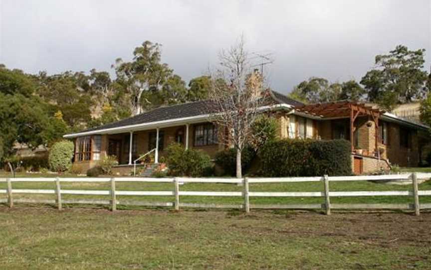 Cornwall Vineyard, Cambridge, Tasmania