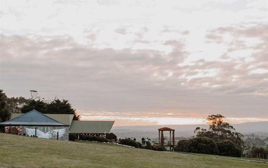 Parnassus Vineyard, Wineries in Drouin East