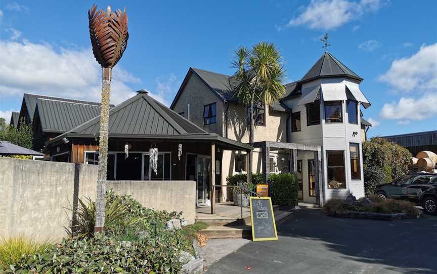 Heaphy Cellar Door & North Eatery, Upper Moutere, New Zealand