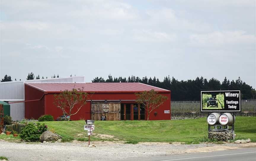 Straight 8 Estate, Wineries in Burnham