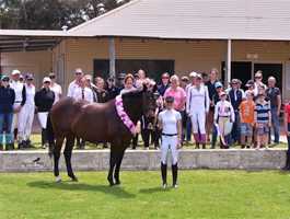 Henty Riding Club