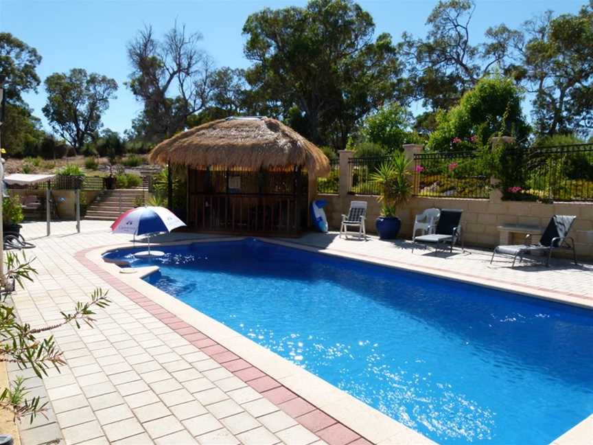 Large pool with Bali Gazebo