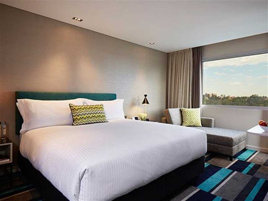 Crown Promenade, Accommodation in Burswood