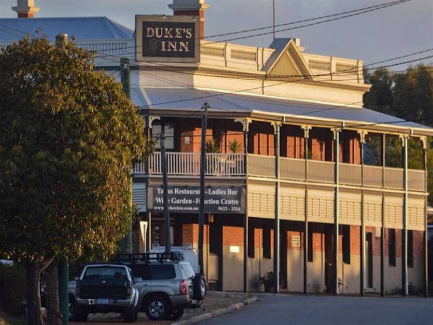 Duke's Inn, Accommodation in Northam