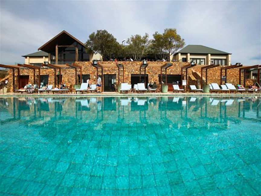 Pullman Bunker Bay Resort, Accommodation in Naturaliste