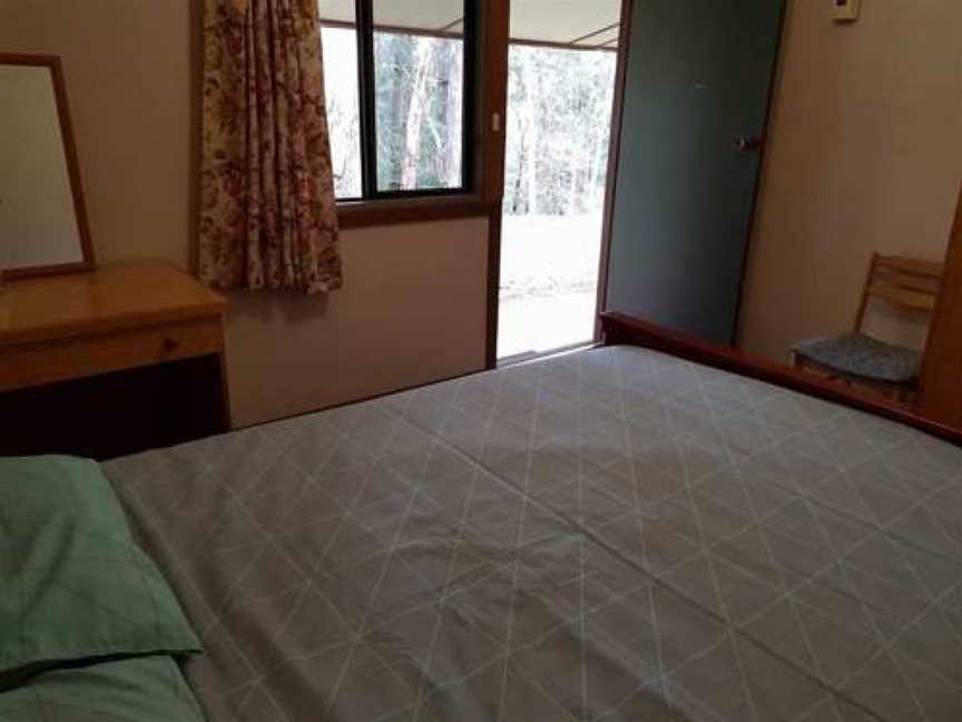 Shiloh Hills Park Accommodation, Ironbank, SA