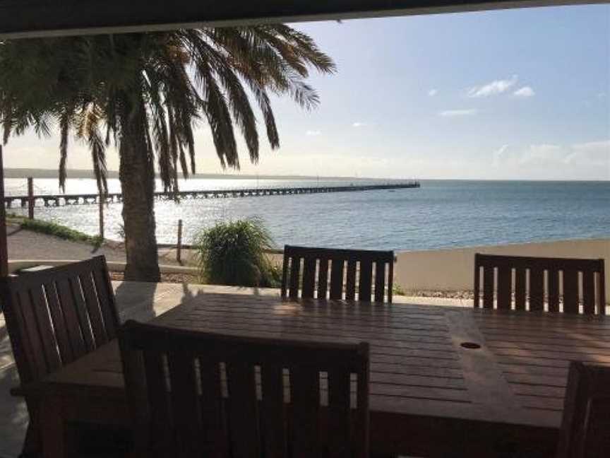 Streaky Bay Beachside & Jetty View - Apt 6, Streaky Bay, SA