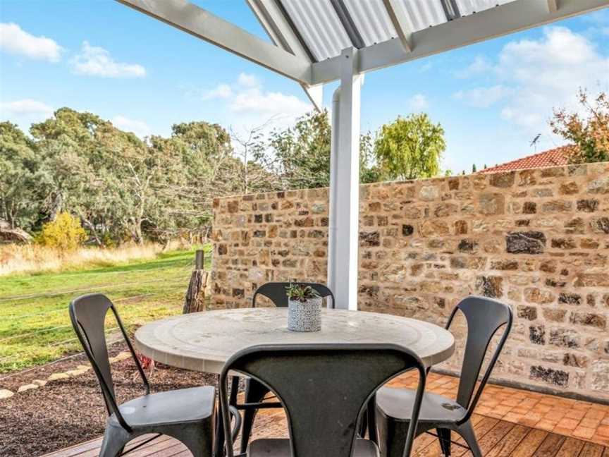 Grandview Accommodation - The Elm Tree Apartments, Mount Barker, SA