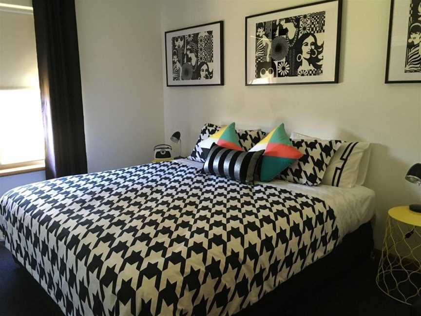 Barossa Retro BnB, Accommodation in Light Pass