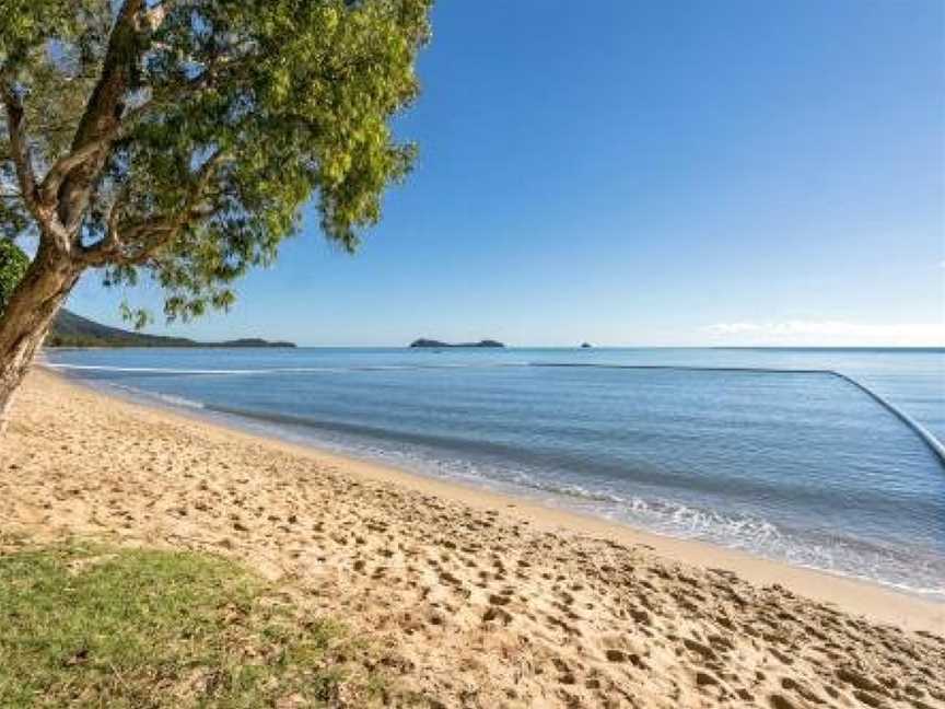 Belle Escapes - Luxury Beachfront Living, Kewarra Beach, QLD