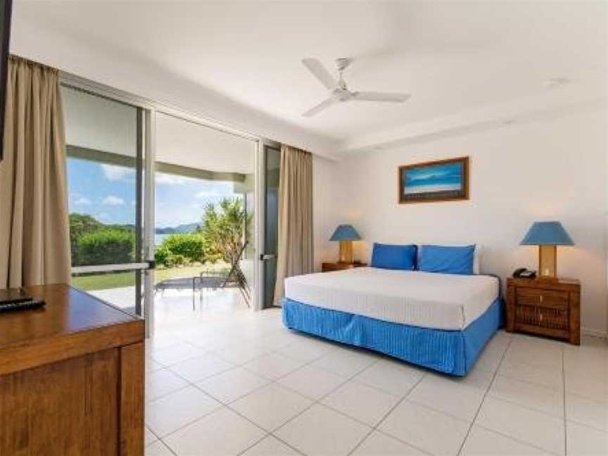 Beach Front Lagoon Lodge Apartments, Whitsundays, QLD