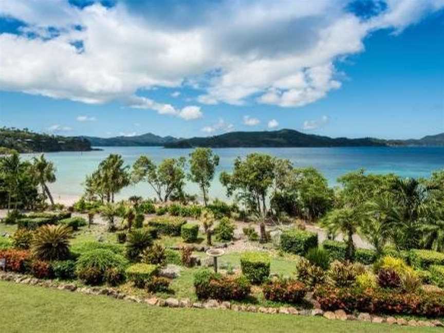 Beach Front Lagoon Lodge Apartments, Whitsundays, QLD