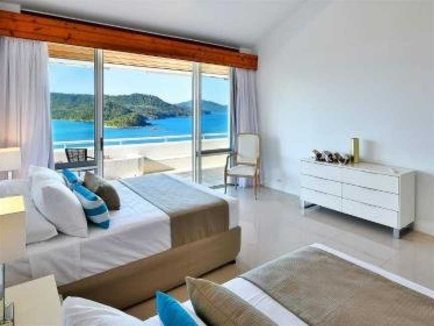 Bella Vista E9 - Ocean View Spacious 2 Bedroom with golf buggy, Whitsundays, QLD