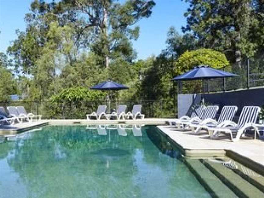 Hamptons Hinterland Retreat, Worongary, QLD