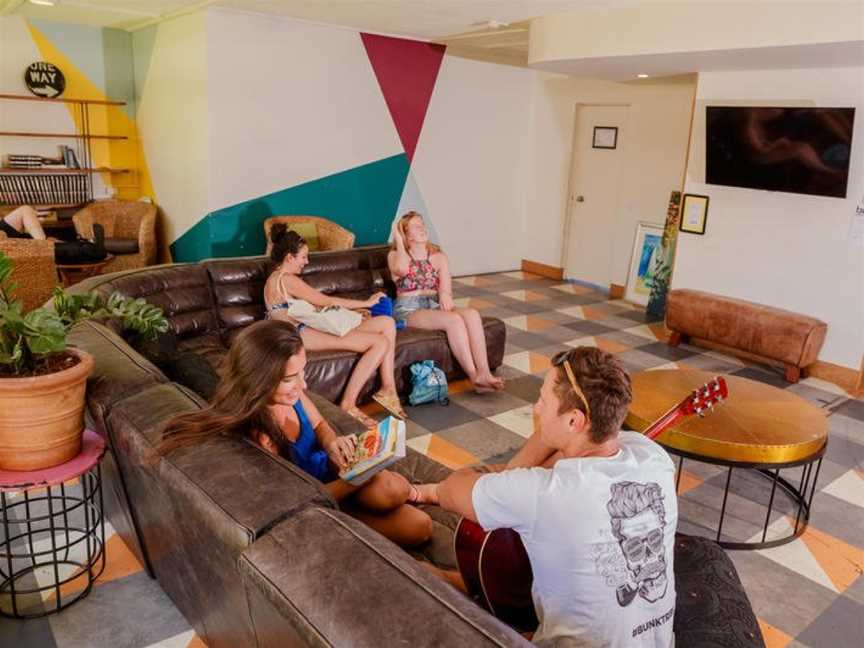 Bunk Surfers Paradise, Accommodation in Surfers Paradise