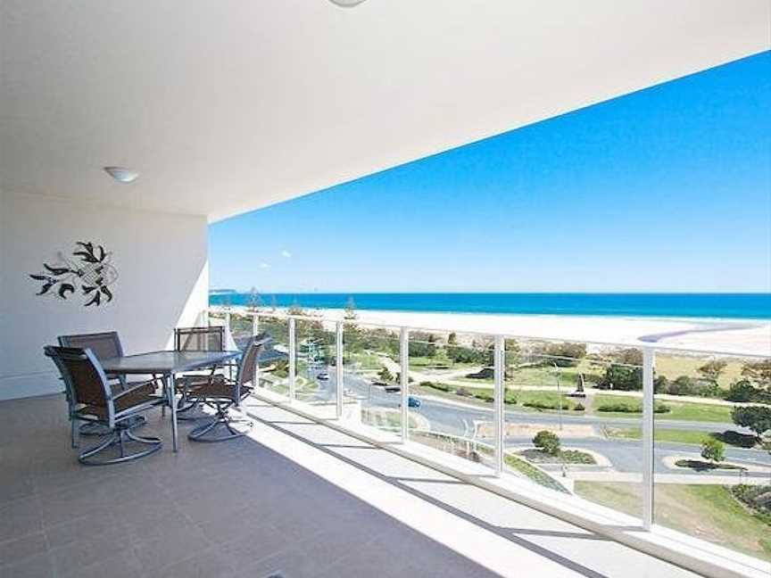 Kirra Surf Apartments, Kirra, QLD