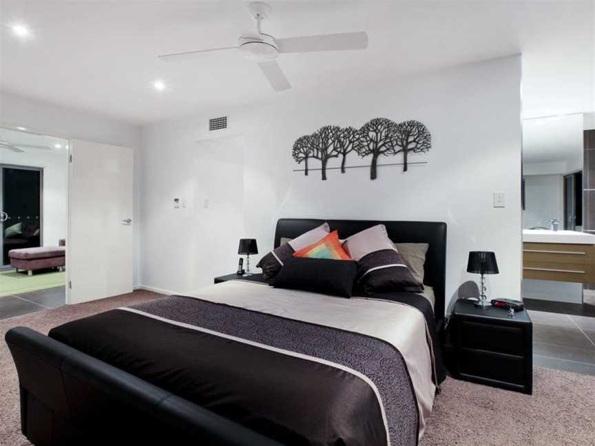 Casa Vacanze, Broadbeach Waters, QLD