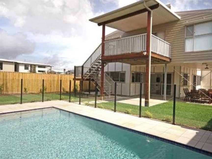 15 Wave Crescent Mount Coolum - Pet Friendly, WIFI, Foxtel, Linen Included, Mount Coolum, QLD