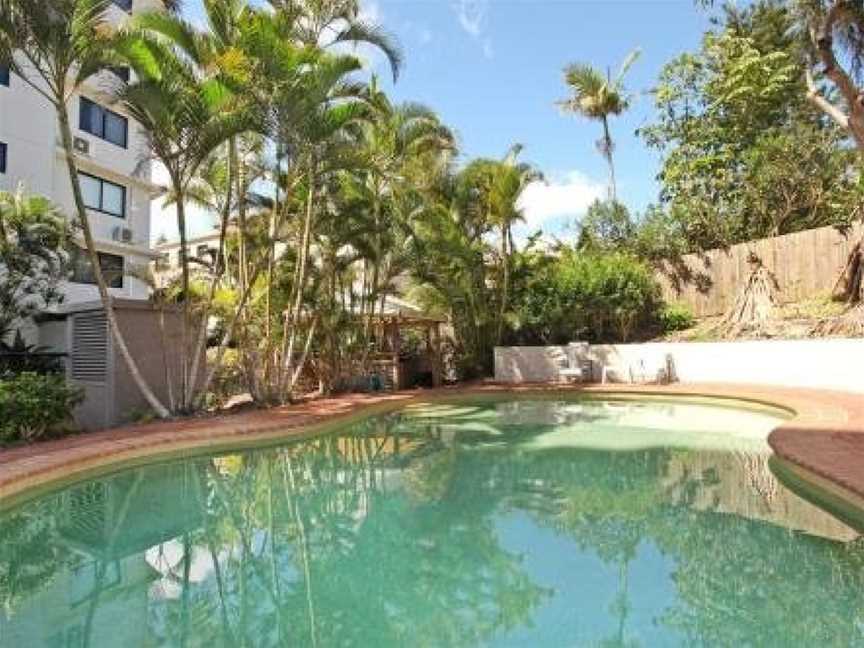 Unit 3 Phoenix Apartments, 1736 David Low Way Coolum Beach - Linen Incl. WIFI, 500 Bond, Coolum Beach, QLD