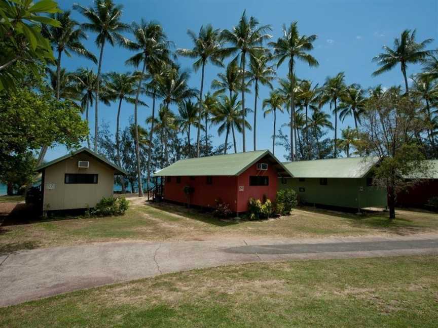 Ellis Beach Oceanfront Bungalows, Ellis Beach, QLD