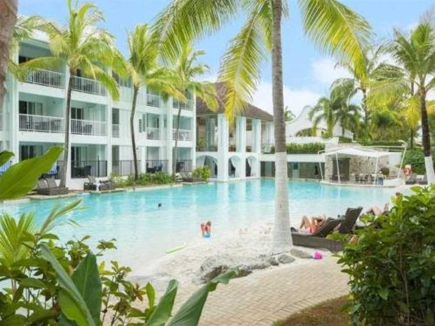 Beach Club Port Douglas 3 Bedroom Luxury Apartment, Port Douglas, QLD