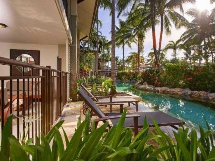 Sea Temple Port Douglas Penthouses - Swim Outs & Spa Apartments, Craiglie, QLD