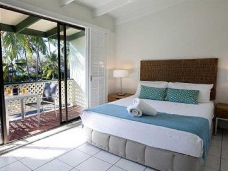 Beachfront Terraces - Official Onsite Management, Port Douglas, QLD