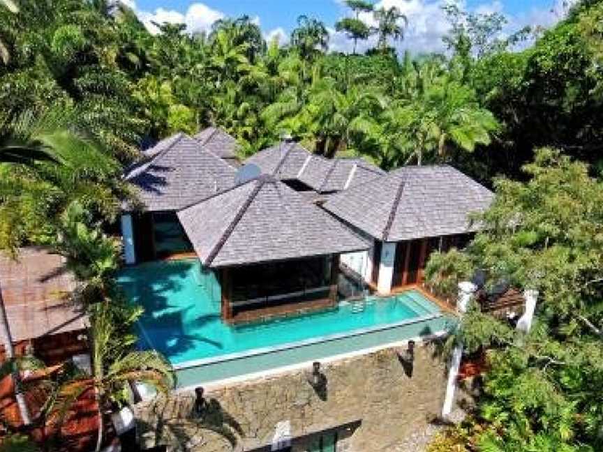 17 Wharf Street - Luxury Holiday Home, Port Douglas, QLD