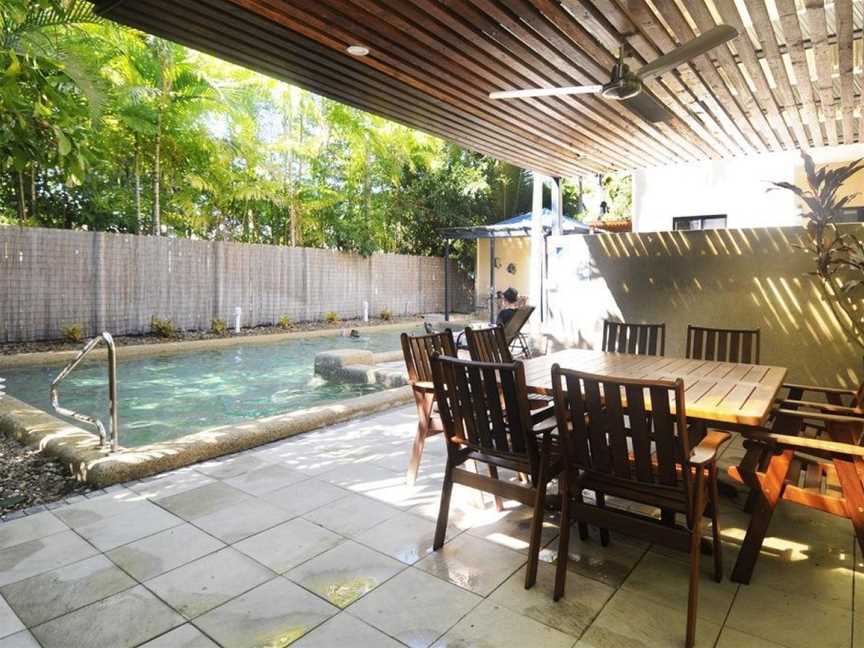 Nautilus Holiday Apartments, Port Douglas, QLD