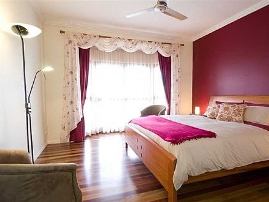 Villa Cavour Bed & Breakfast, Point Vernon, QLD