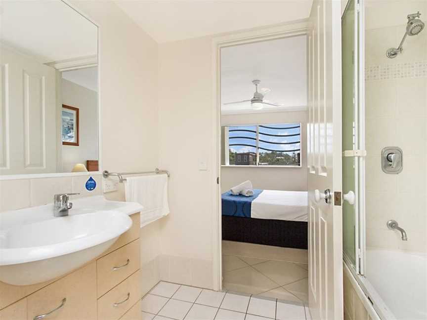 Golden Riviera Absolute Beachfront Resort, Tugun, QLD