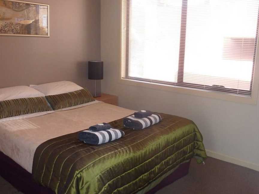 Flinders Lane Holiday Apartments, Sandy Bay, TAS