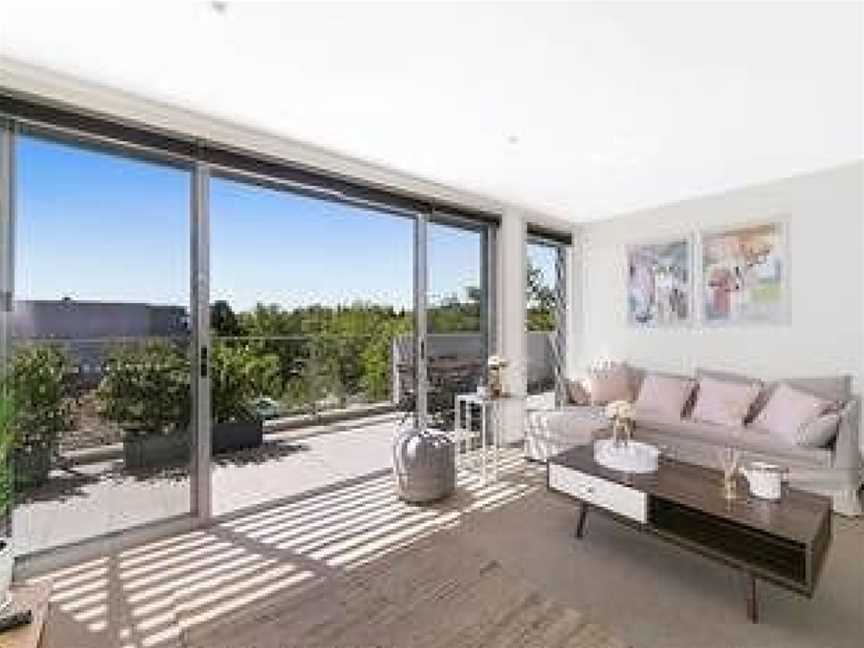 City Central Designer Apartment with Parking, Braddon, ACT