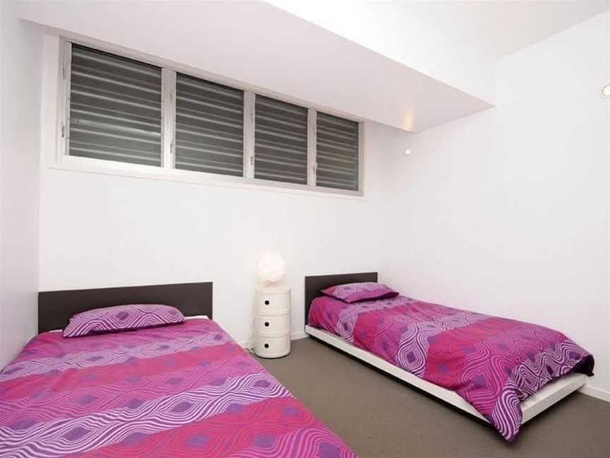 Hillhaven Holiday Apartments, Burleigh Heads, QLD