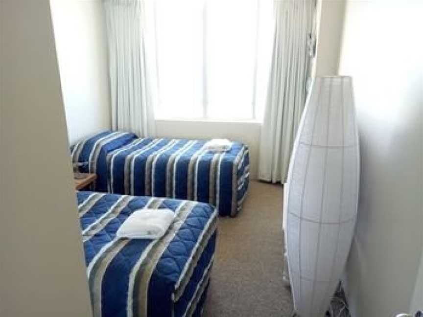 Pacific Regis Beachfront Holiday Apartments, Burleigh Heads, QLD