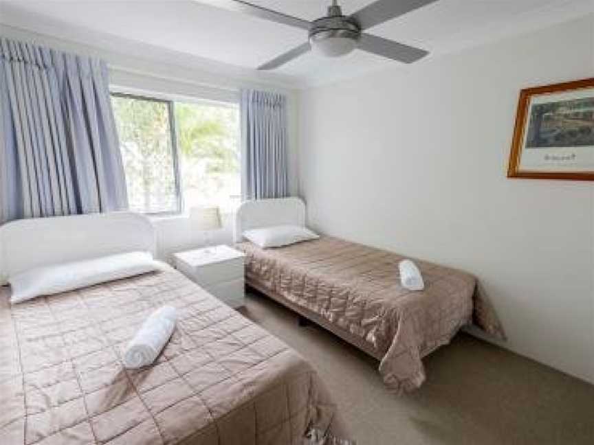 Le Beach Apartments, Burleigh Heads, QLD