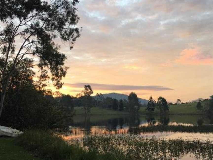 Samford Lakes, Mount Samson, QLD