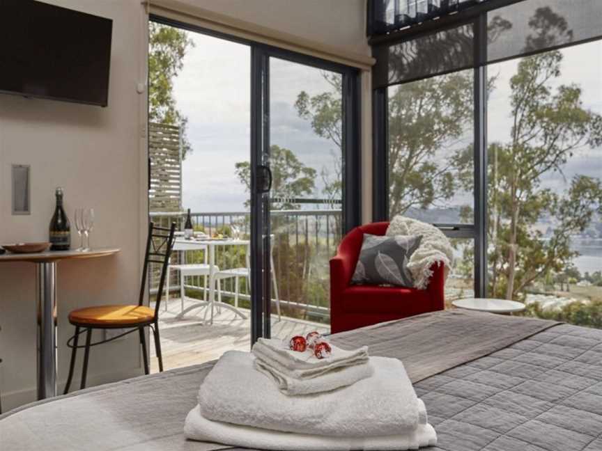 Tamar River Apartments, Grindelwald, TAS