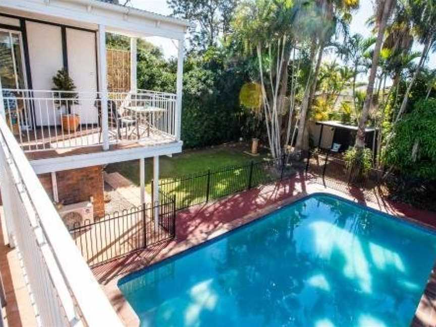 Ainslie Manor B&B, Redcliffe, QLD