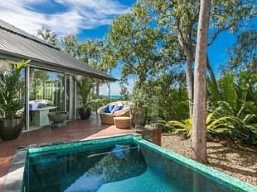 Luxurious Treetop Sanctuary, Kewarra Beach, QLD