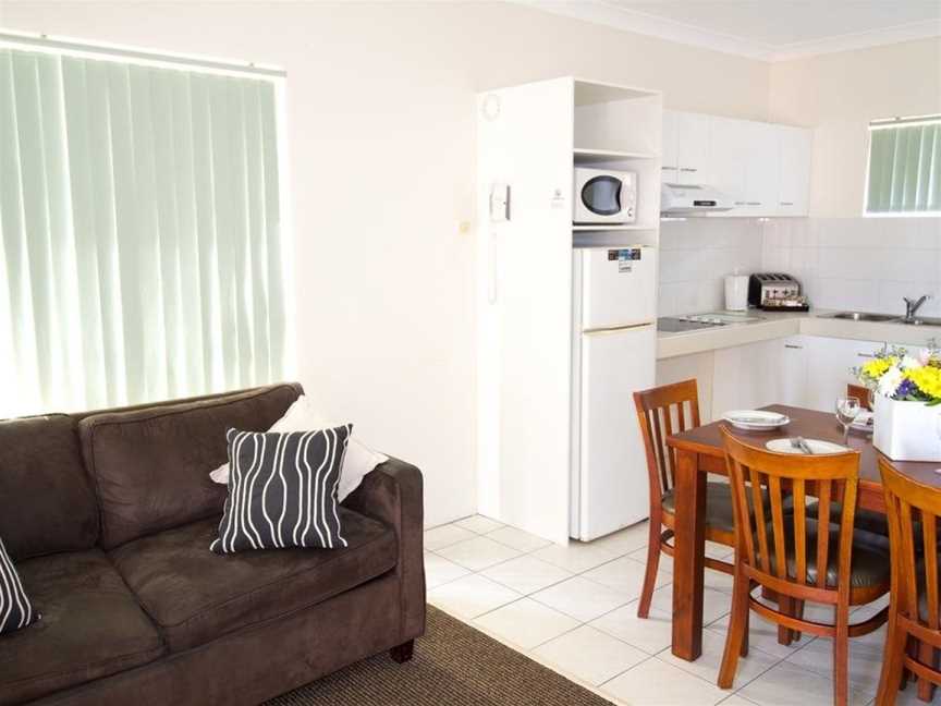 Aabon Apartments & Motel, Accommodation in Wooloowin